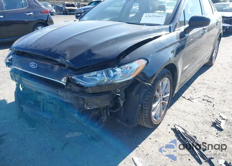 2019 Ford Fusion Hybrid Se из США, поврежденный, VIN 3FA6P0LU4KR157656